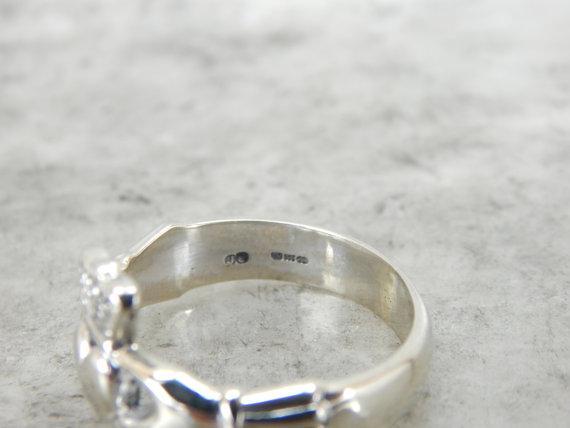 Vintage White Gold Claddagh Unisex Band