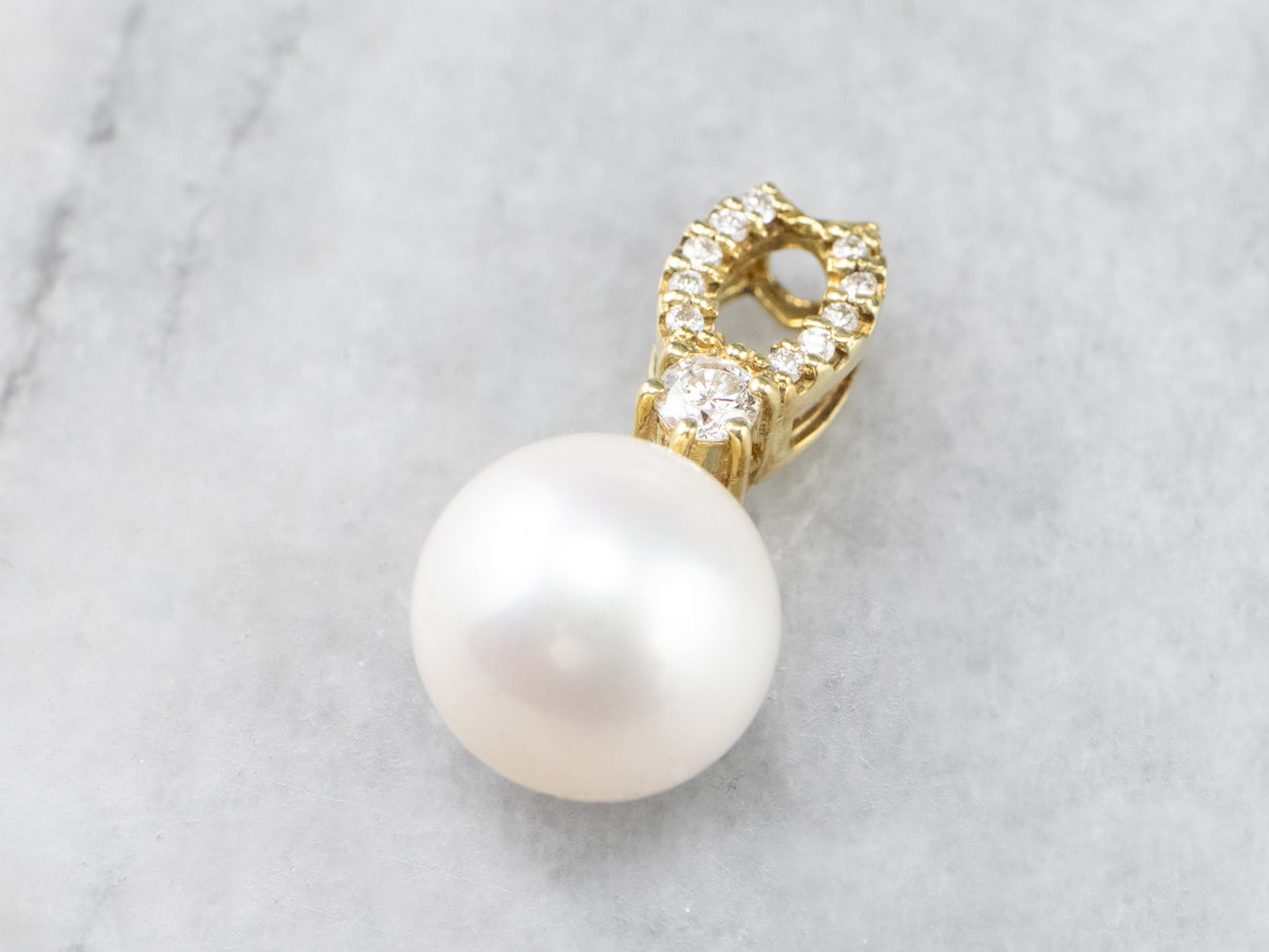 Pearl Diamond 18K Gold Pendant