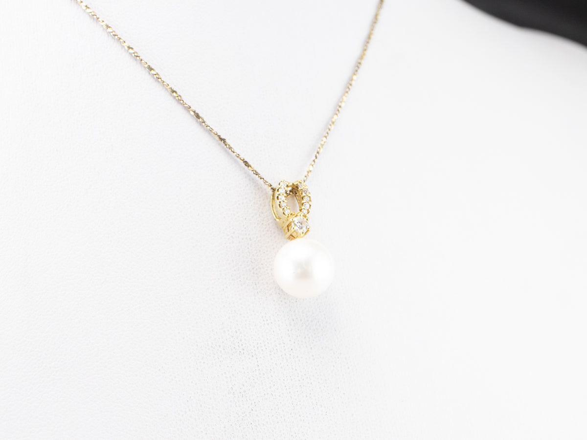 Pearl Diamond 18K Gold Pendant