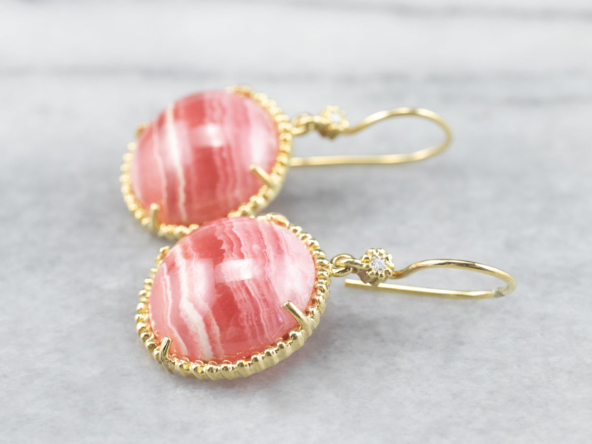 Pendientes colgantes de rodocrosita de oro y diamantes