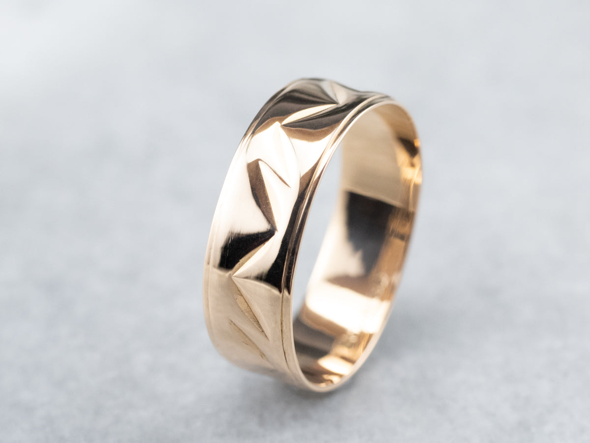 18K Gold Chevron Patterned Cigar Band Ring
