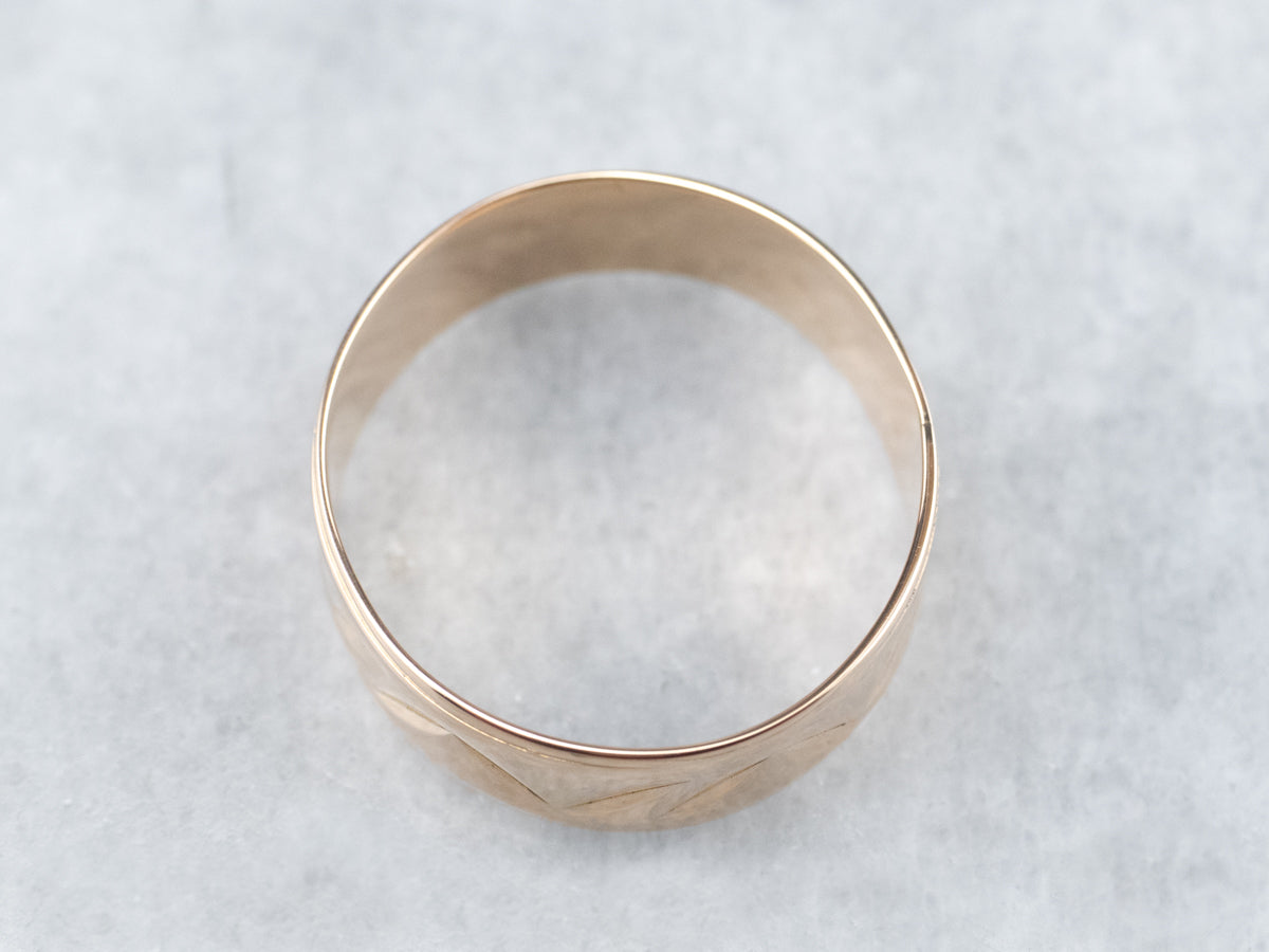 18K Gold Chevron Patterned Cigar Band Ring