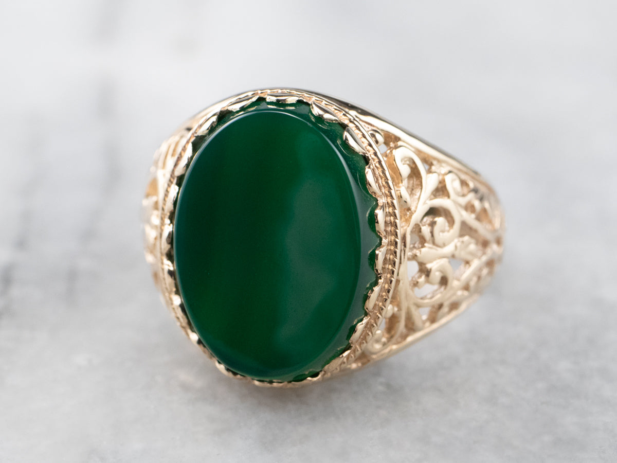Anillo de oro y ónix verde atrevido