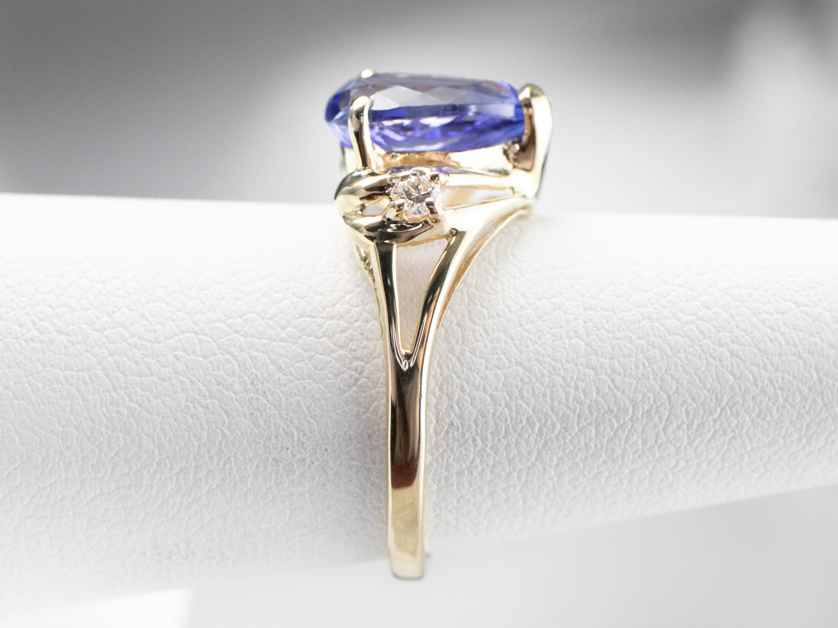 Pear Cut Tanzanite Diamond Gold Ring