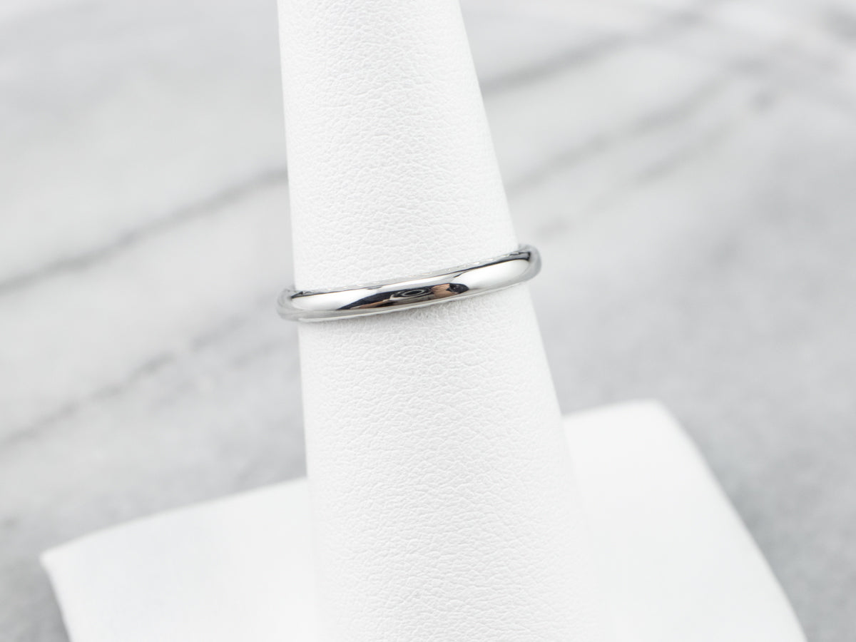 Vintage White Gold Wedding Band with Etched Profile