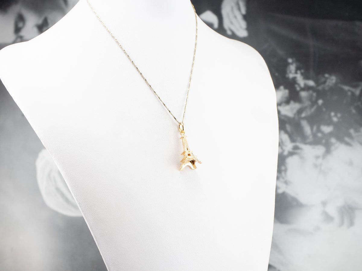 Colgante grande de la Torre Eiffel de oro