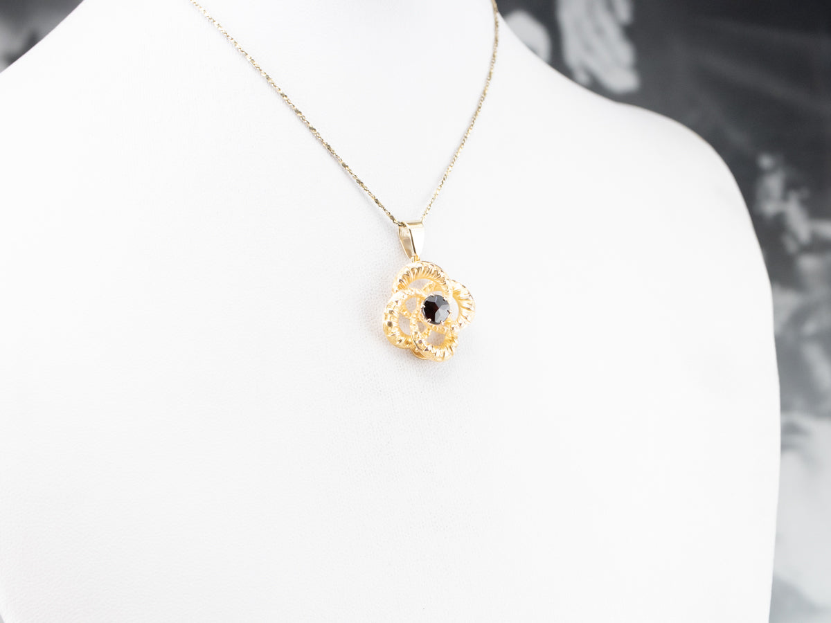 Colgante Nudo Amantes Oro y Granate Piropo