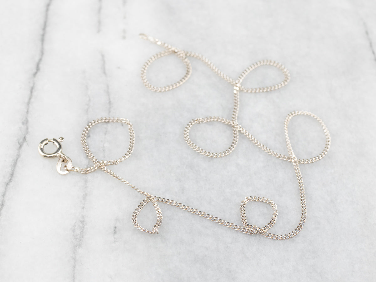 Cadena de oro blanco de 18 quilates.