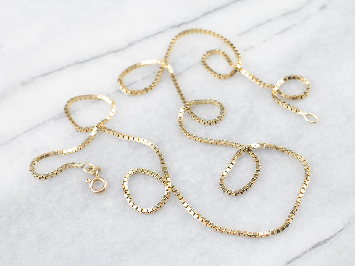 Cadena de caja gruesa de oro amarillo