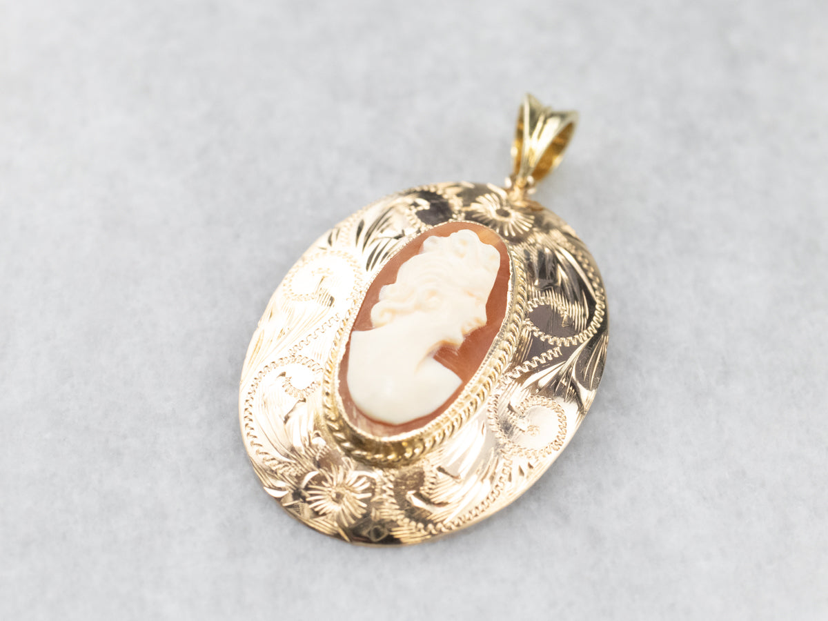 Gold Mid Century Cameo Pendant