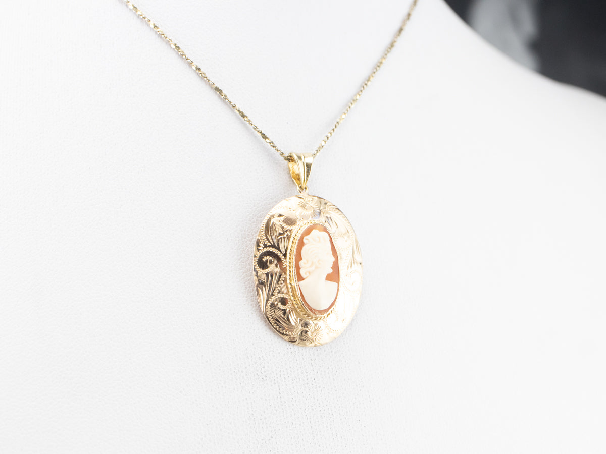 Gold Mid Century Cameo Pendant