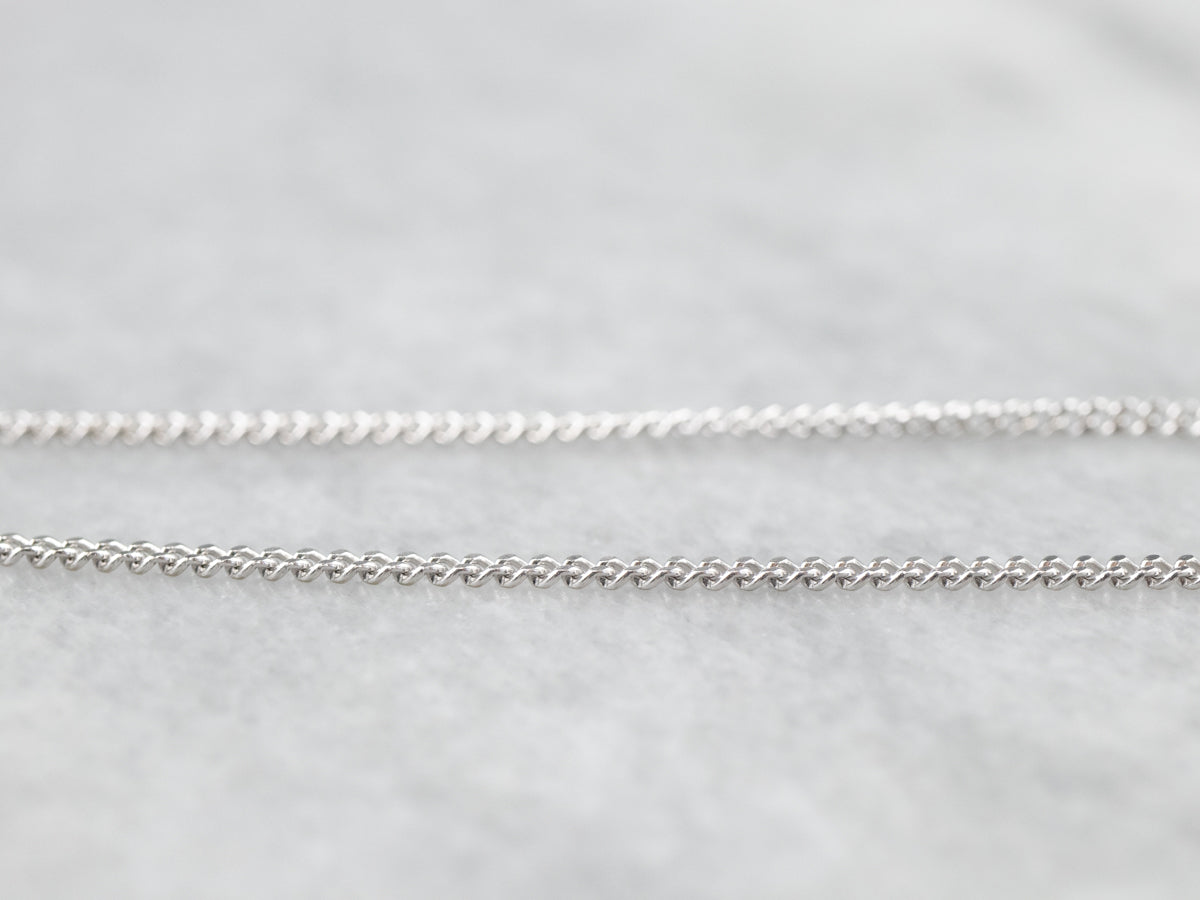 Cadena de oro blanco de 18 quilates.