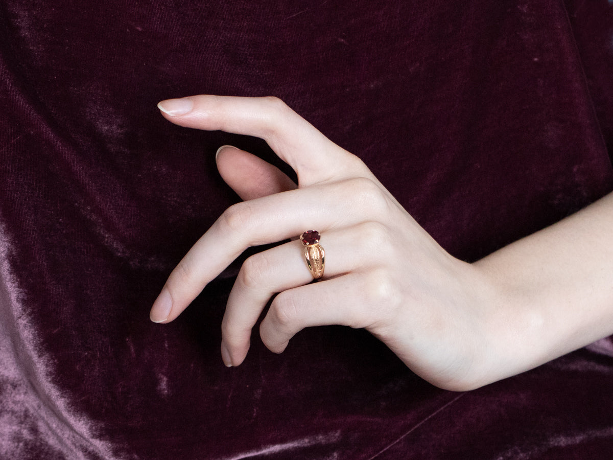 Vintage Gold Garnet Solitaire Ring