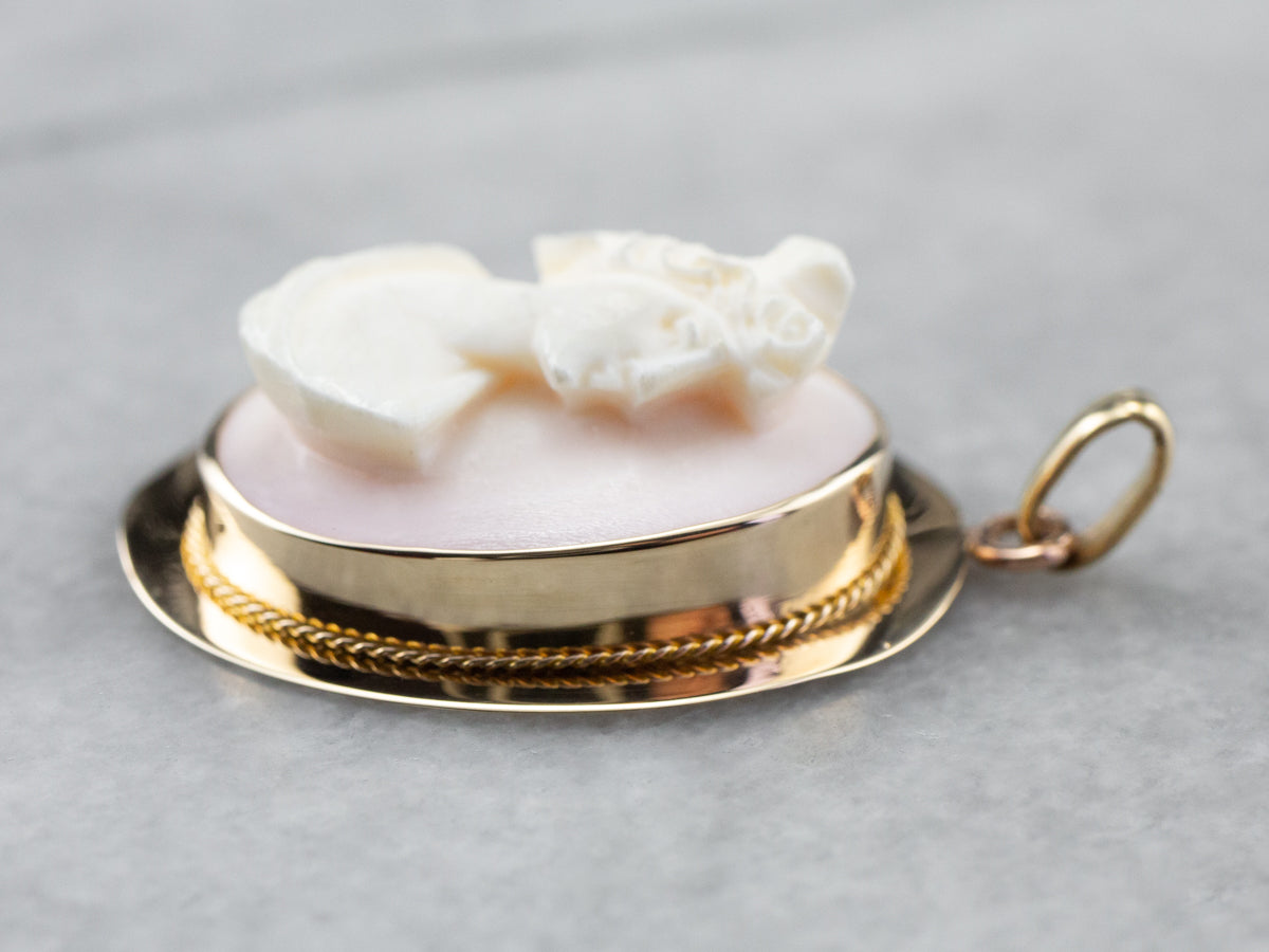 Vintage Gold Pink Shell Cameo Pedant