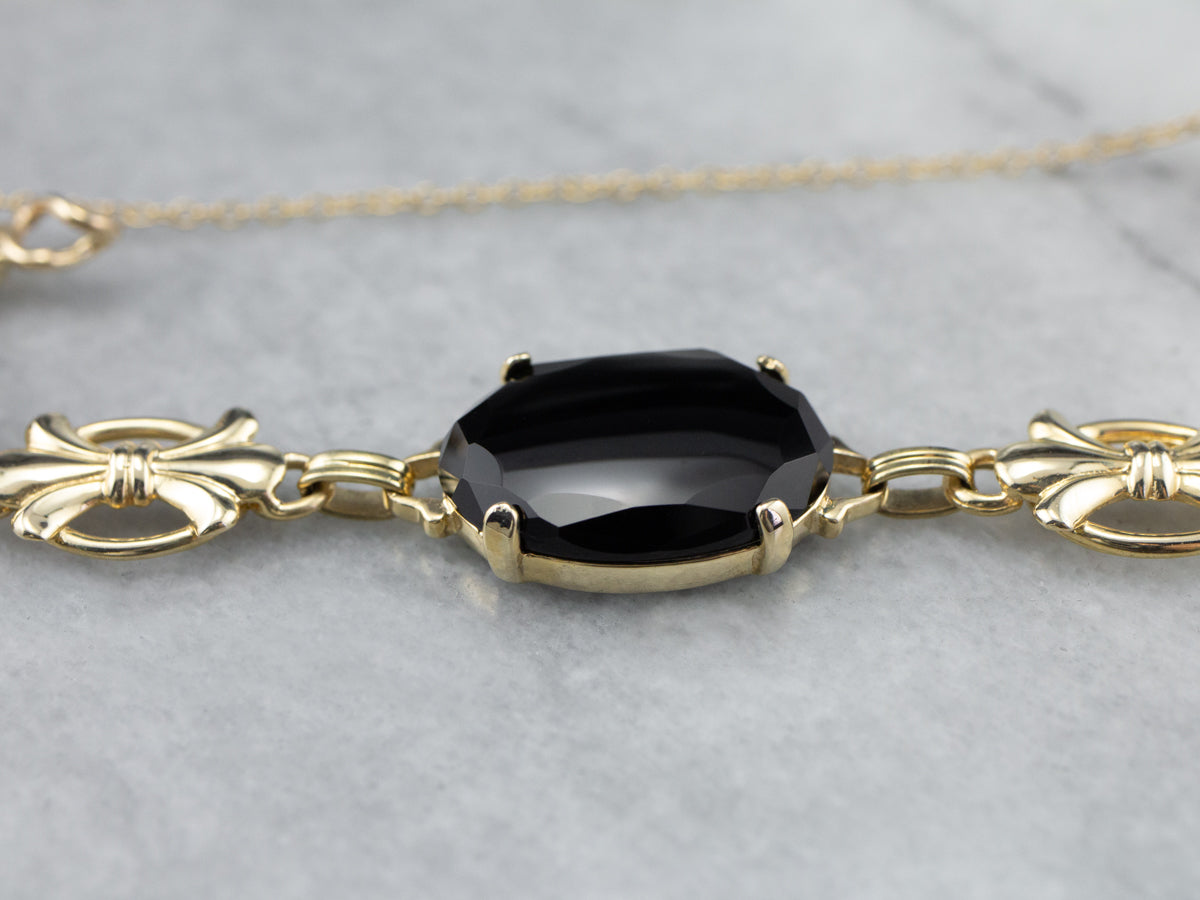 Retro Era Black Onyx Gold Link Bracelet