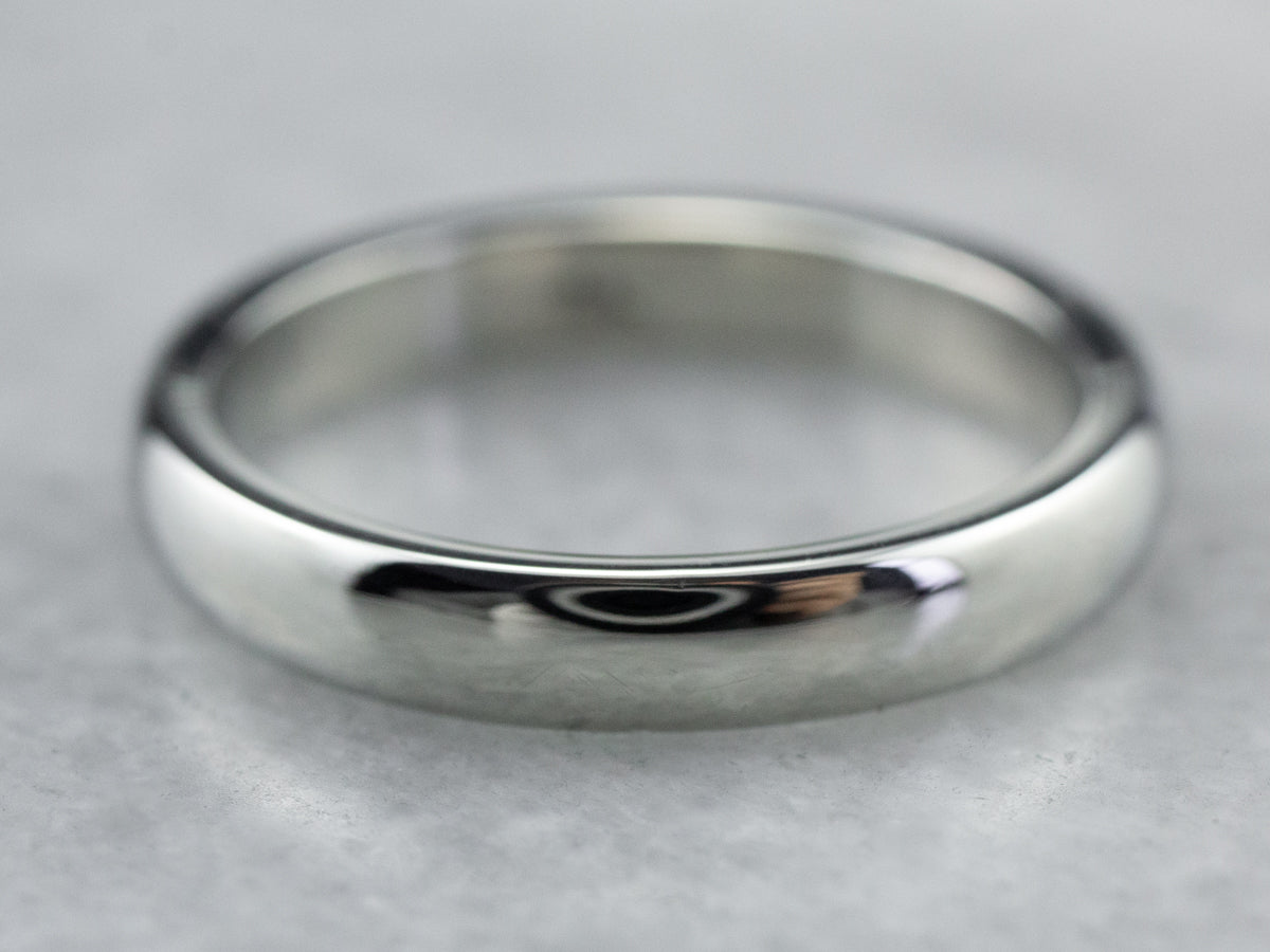 Sleek 18K White Gold Band