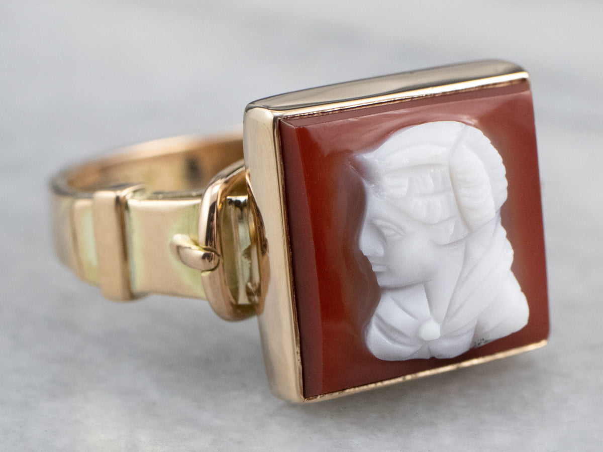 Vintage Hardstone Cameo Gold Ring