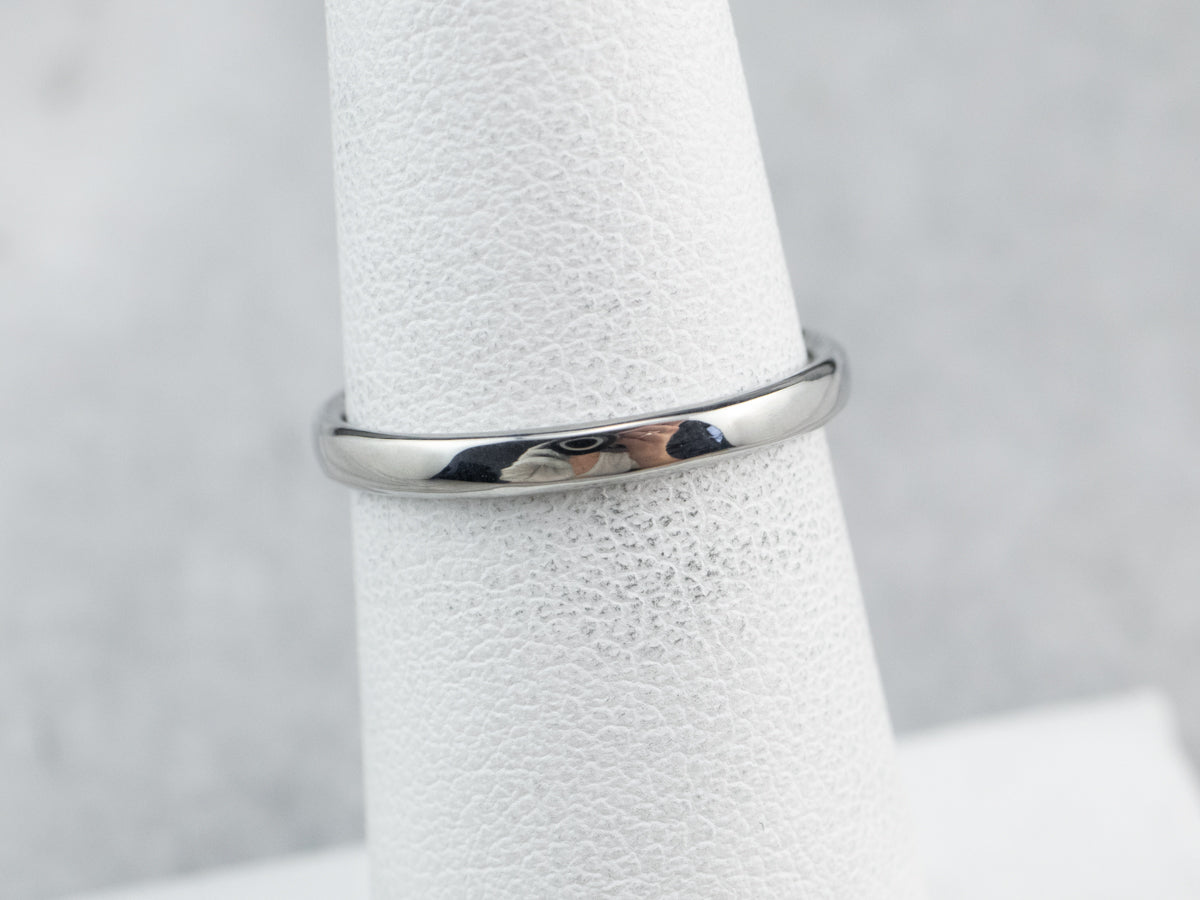 Plain 18K White Gold Wedding Band