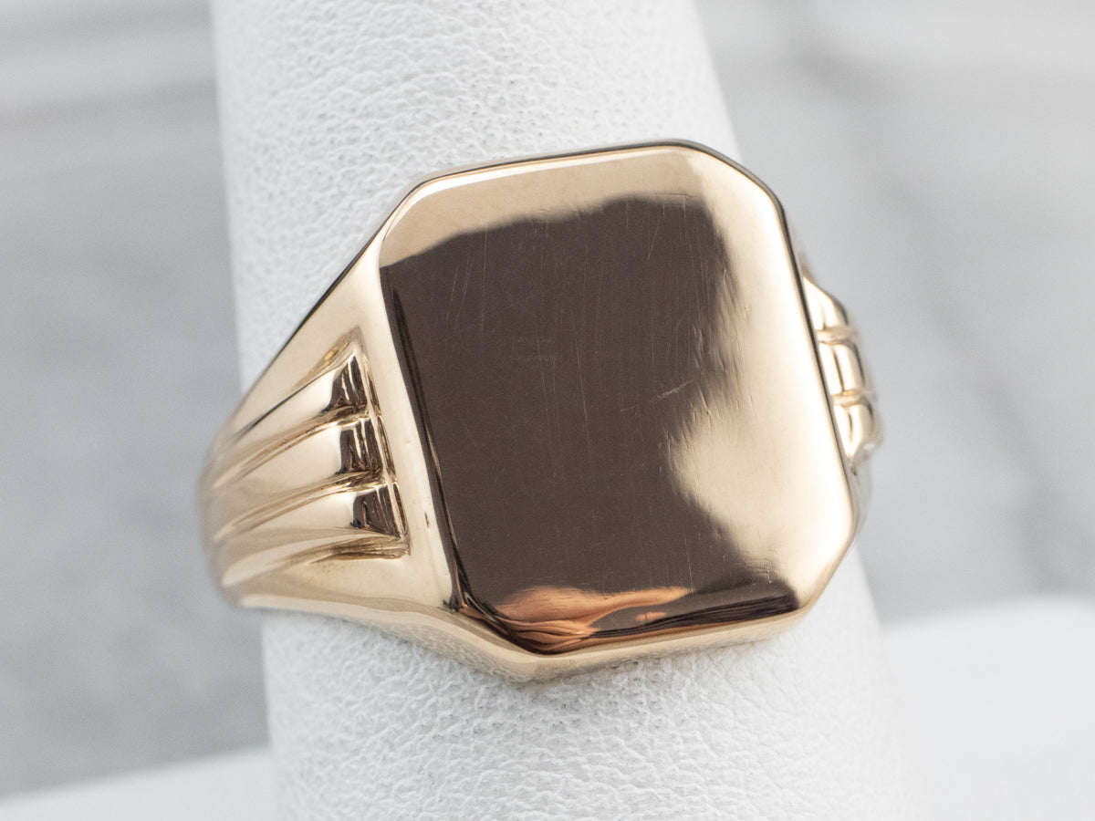 Vintage 10K Gold Men's Signet Ring