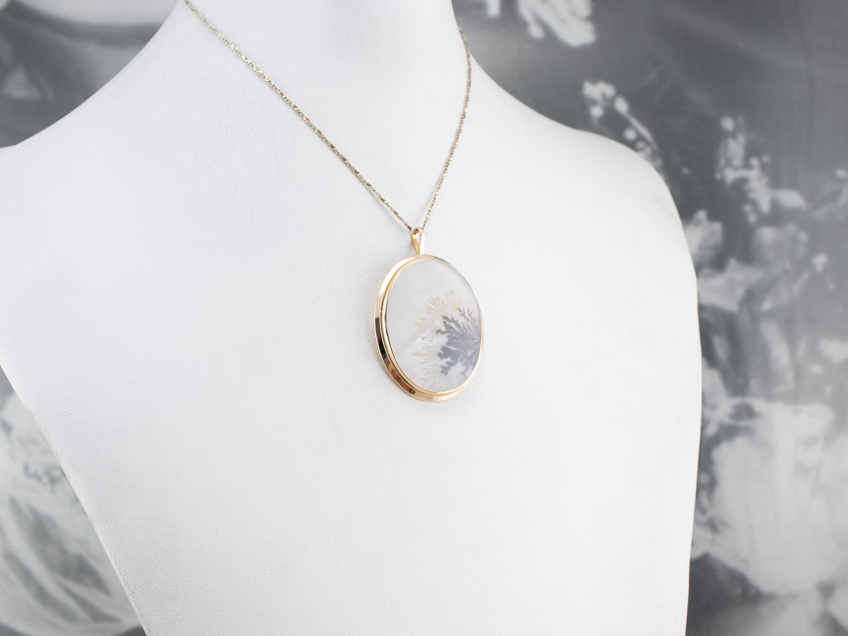 Colgante llamativo de oro de 18 quilates con ágata dendrítica