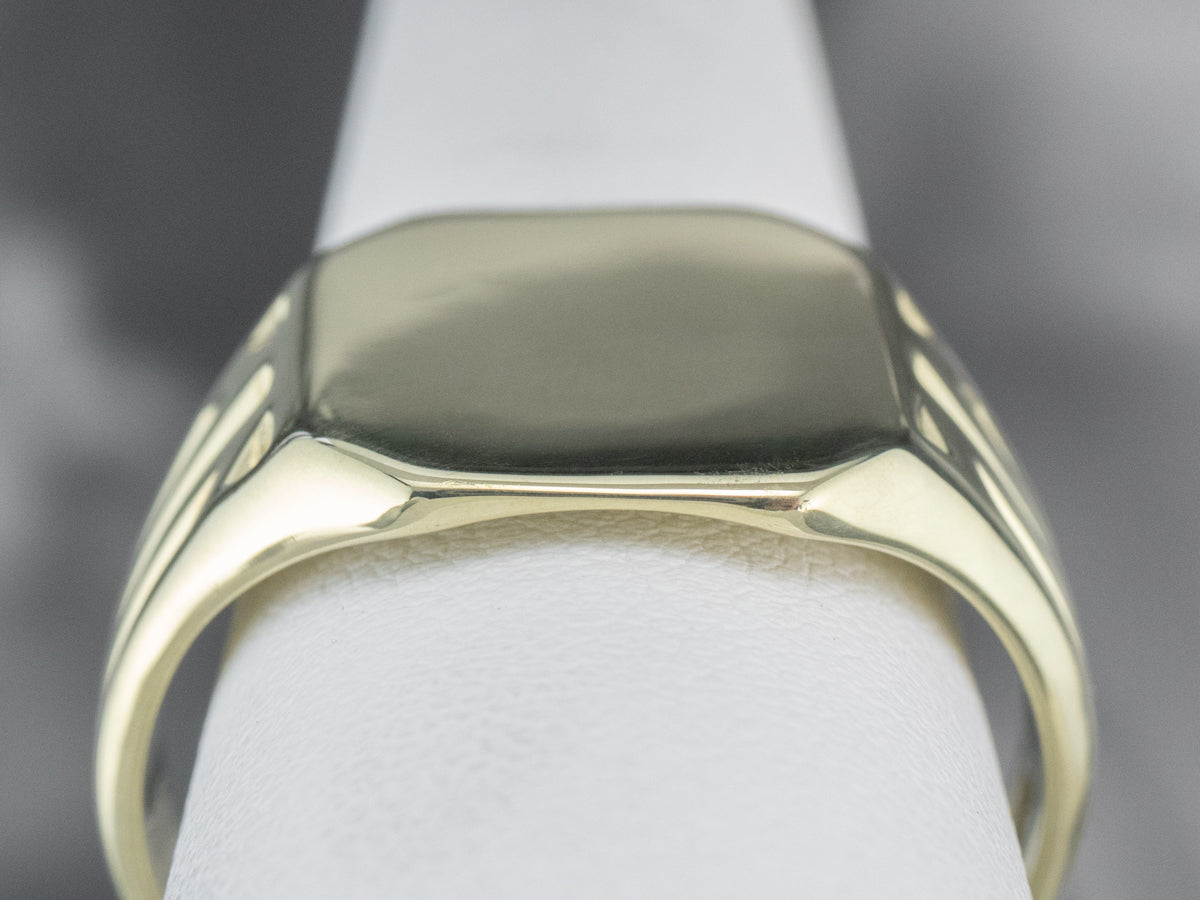 Bold Green Gold Vintage Signet Ring