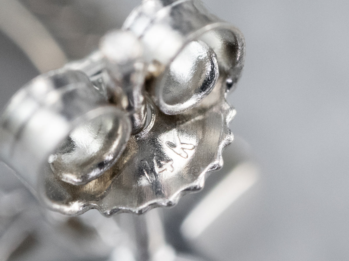 Pendientes colgantes de oro blanco de 18 quilates con diamantes