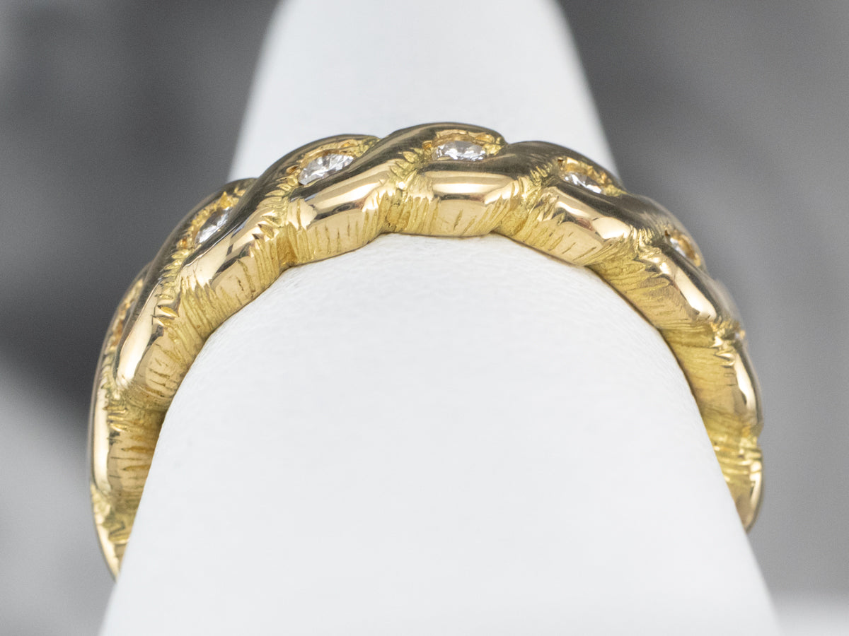 Twisting Diamond Eternity Band
