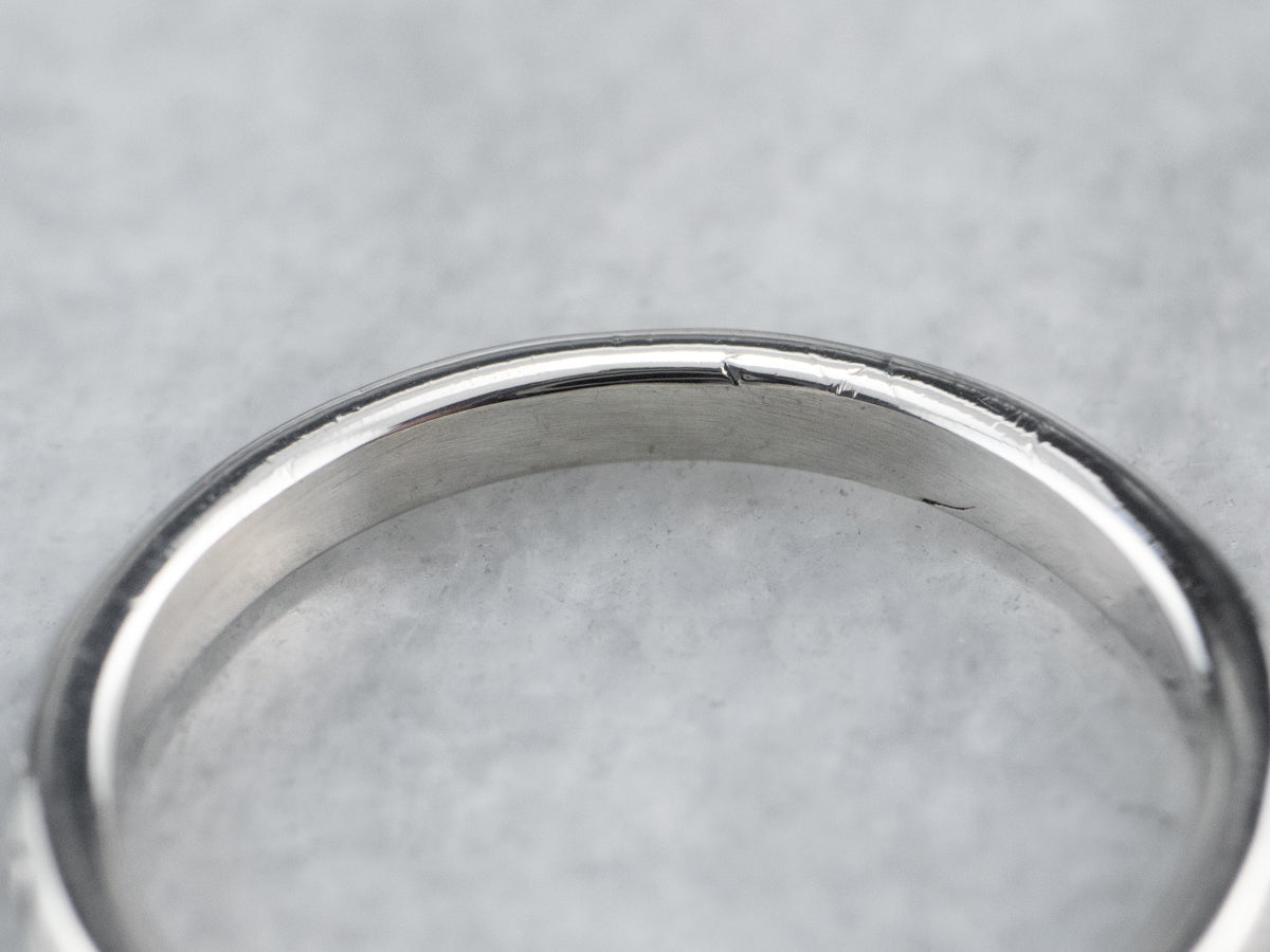 1930's Platinum Line Pattern Band