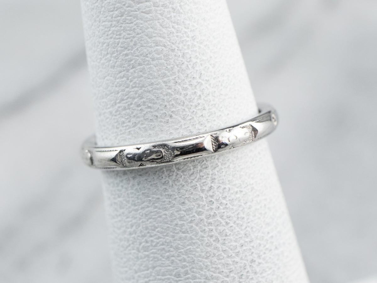 1930's Platinum Line Pattern Band