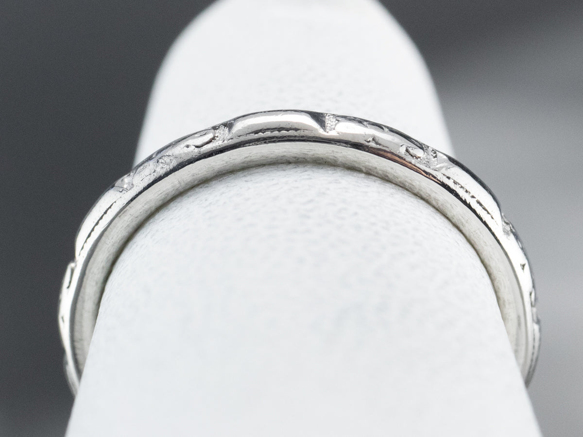 1930's Platinum Line Pattern Band