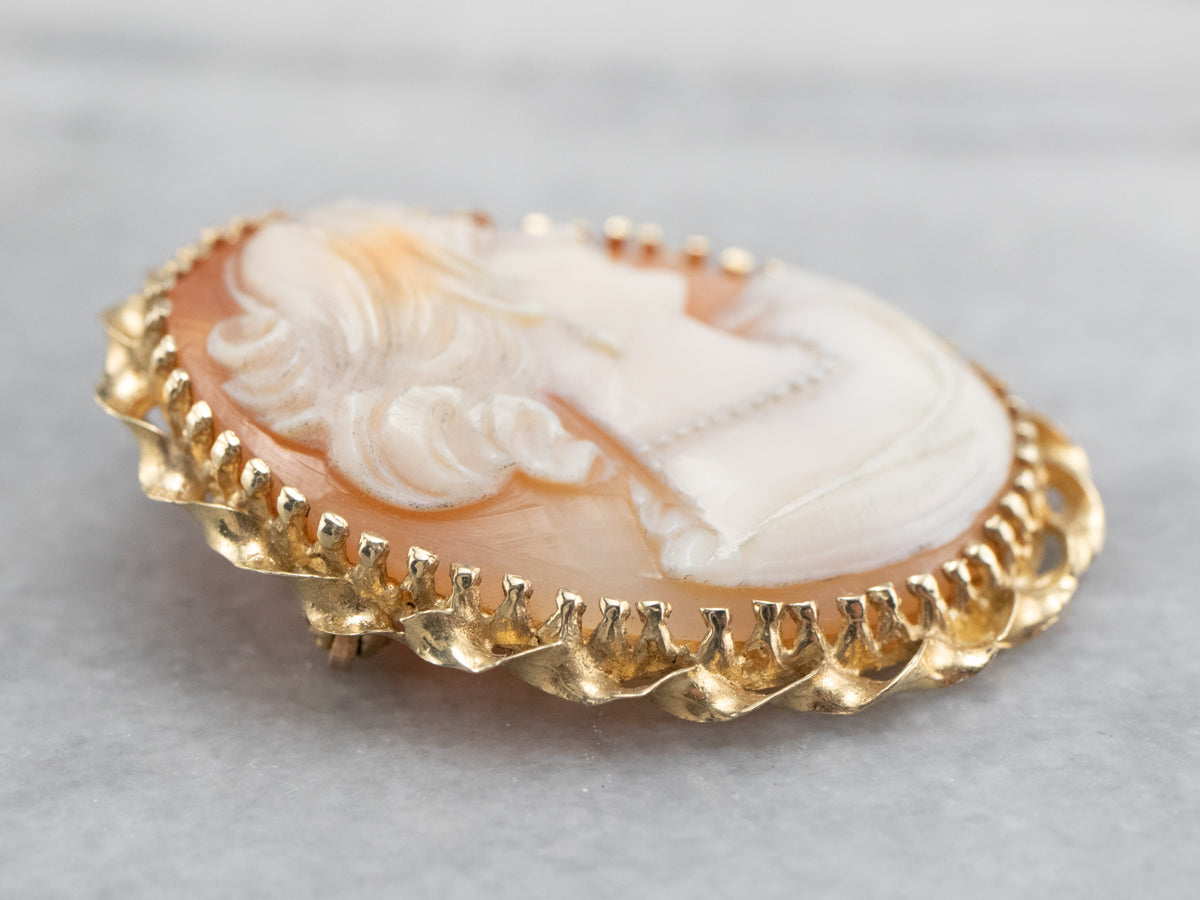 Vintage Gold Twist Cameo Brooch or Pendant