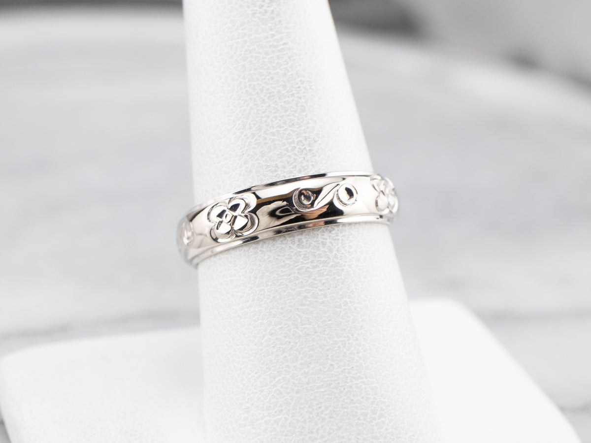 Scrolling Daisy Flower Pattern Band