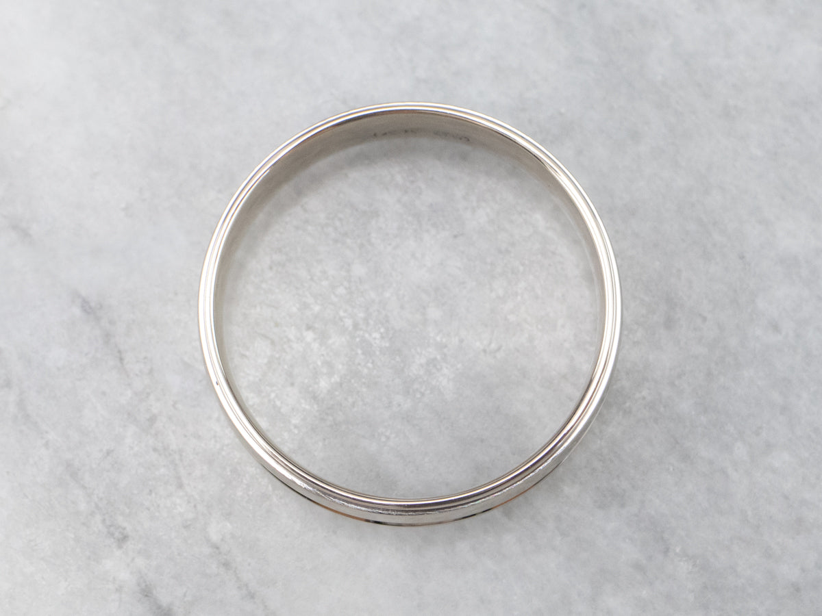 Unisex White Gold Lined Band