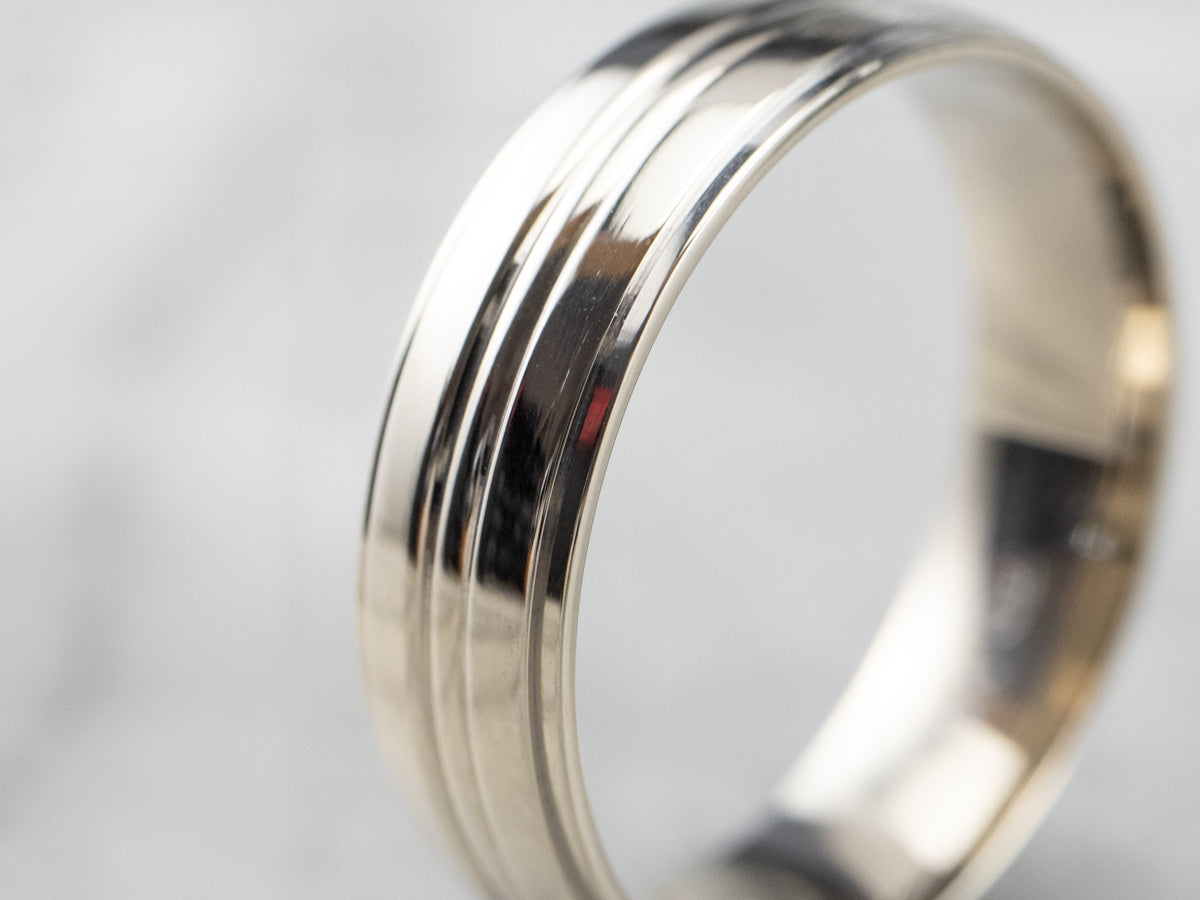 Unisex White Gold Lined Band