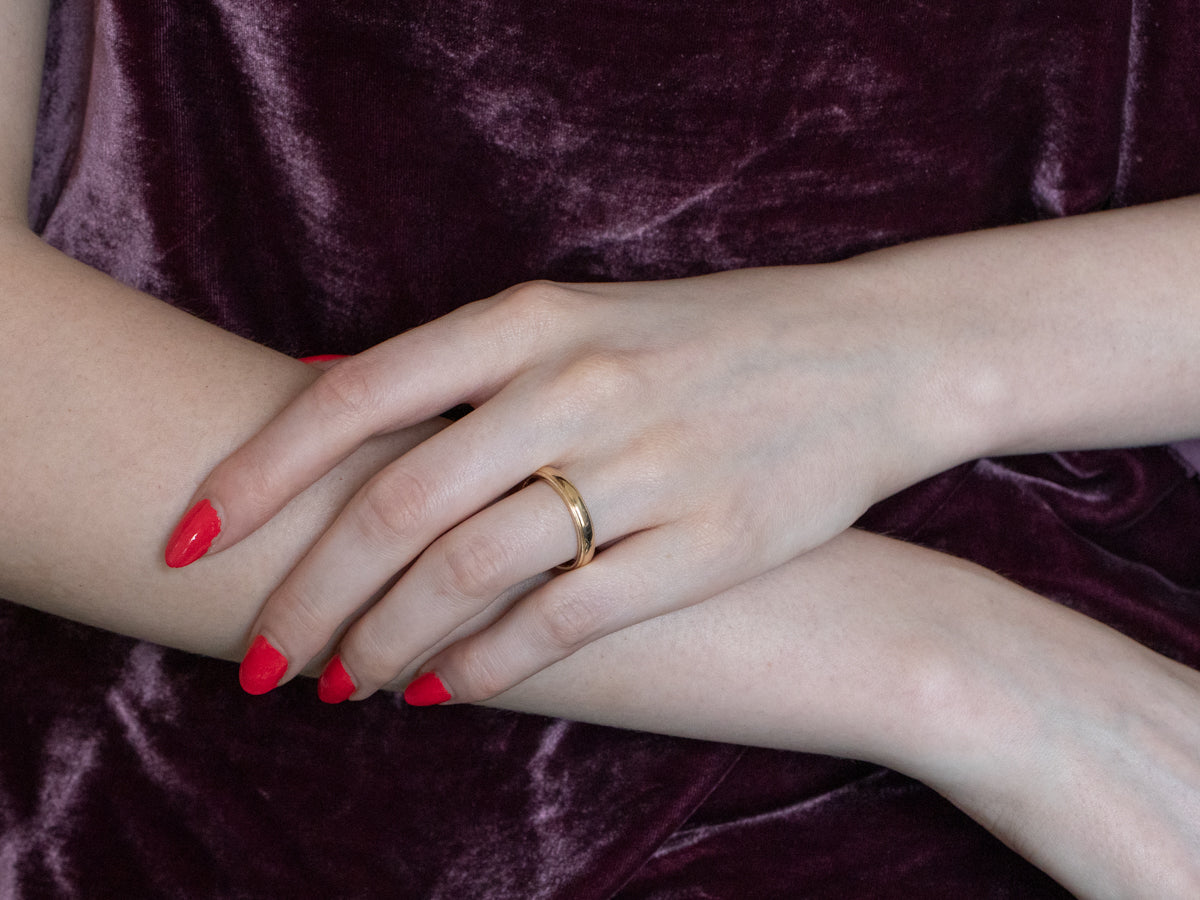 Milgrain Edge Yellow Gold Wedding Band