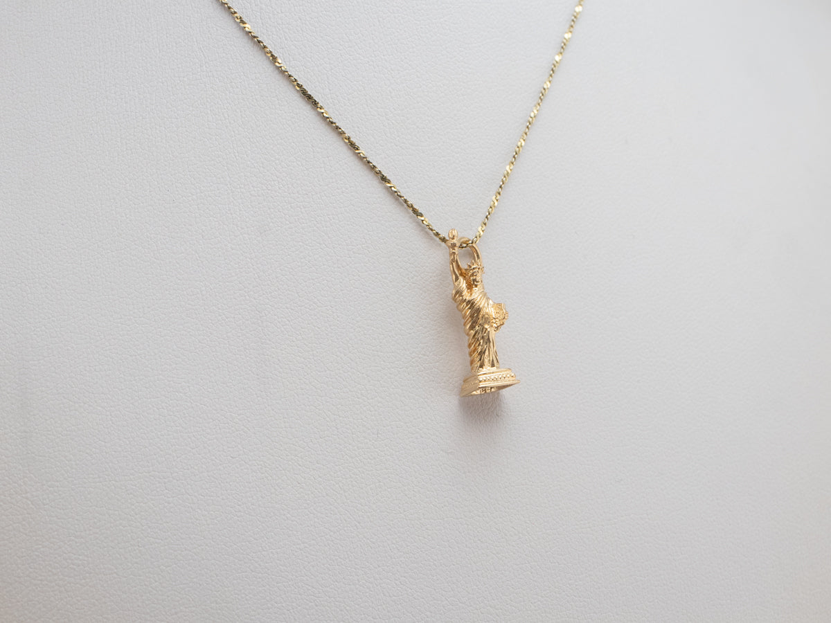 14K Gold Statue of Liberty Charm