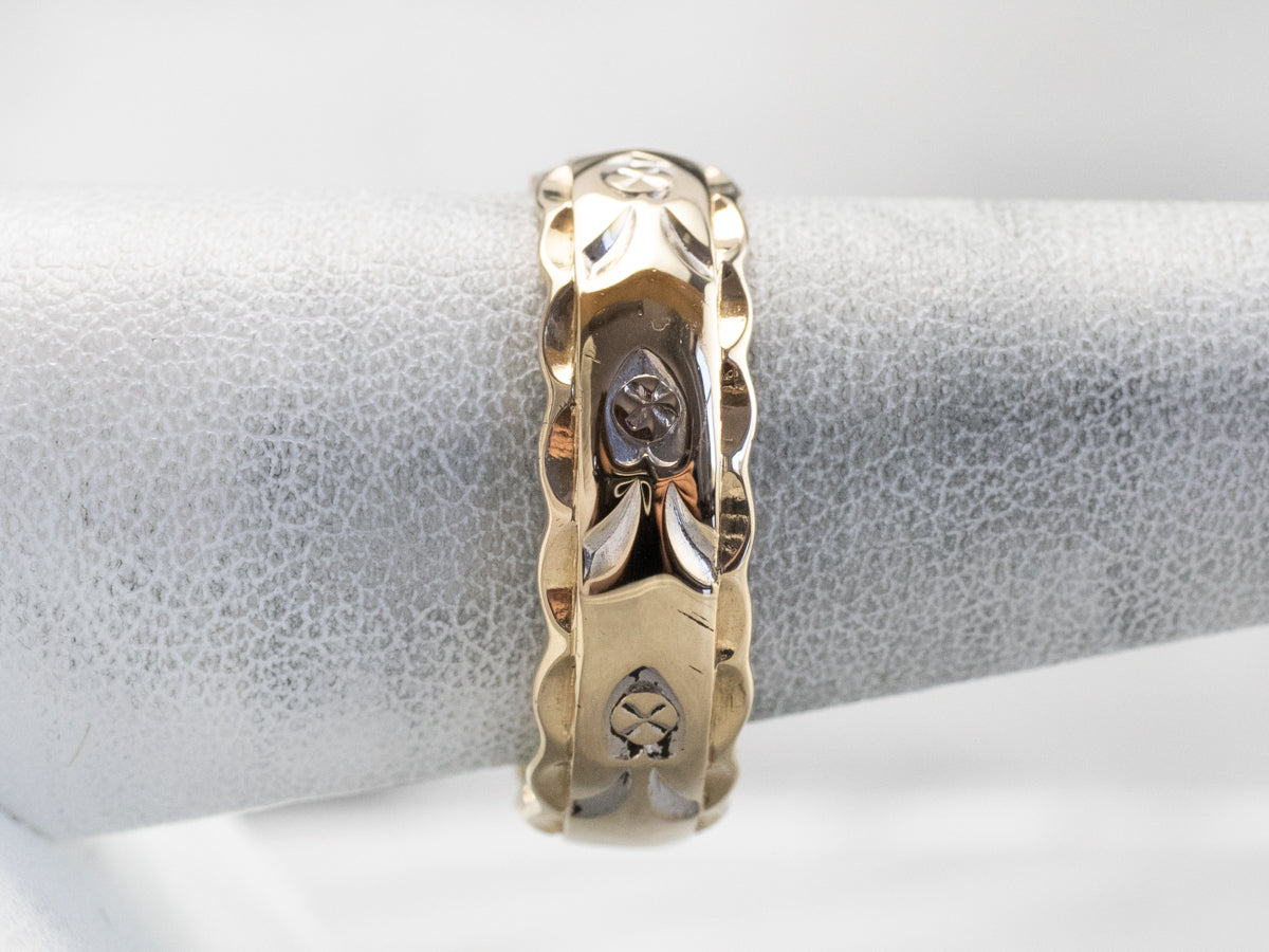 Vintage Scalloped Two Tone Gold Wedding Band