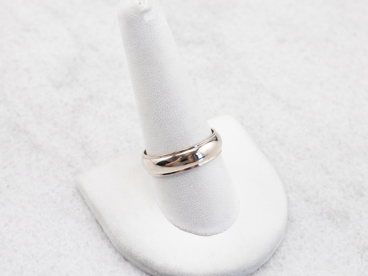 14K White Gold Plain Wedding Band