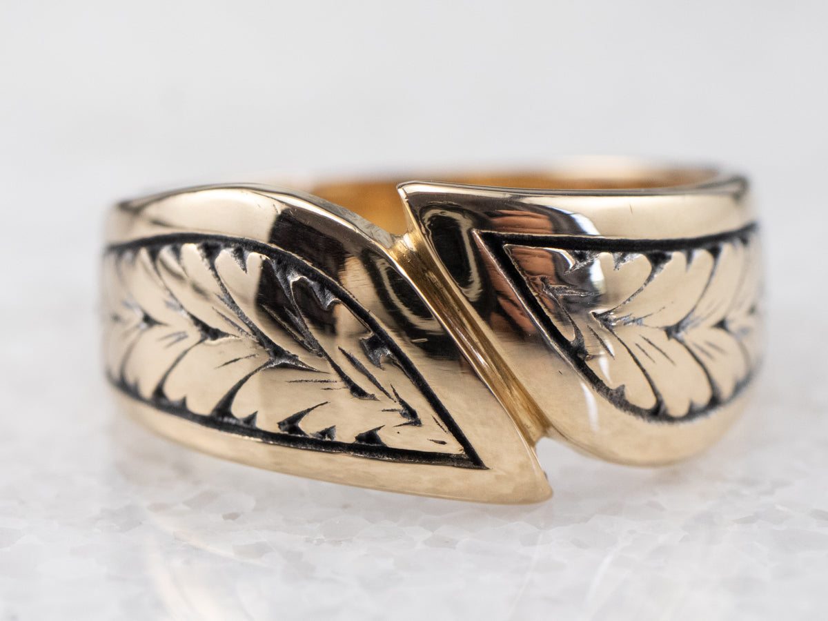 Vintage Patterned Bypass Style Gold Band