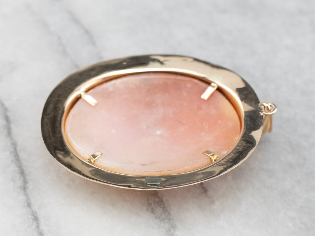 Gold Mid Century Cameo Pedant