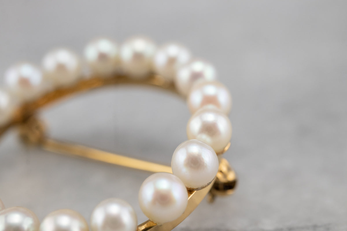 Vintage Pearl Gold Circle Brooch