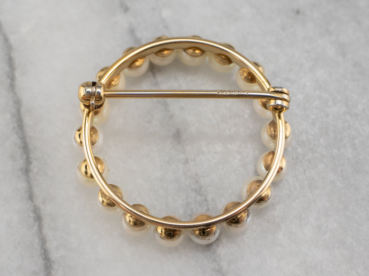 Vintage Pearl Gold Circle Brooch