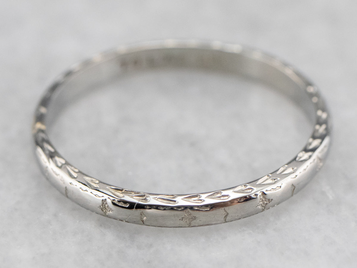 Vintage Patterned White Gold Wedding Band