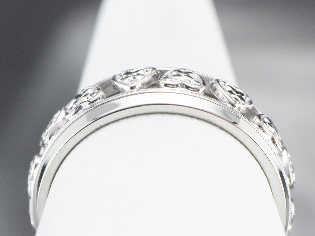 White Gold Heart Pattern Band