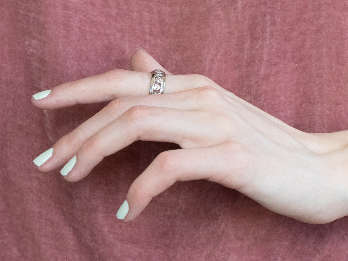 White Gold Heart Pattern Band