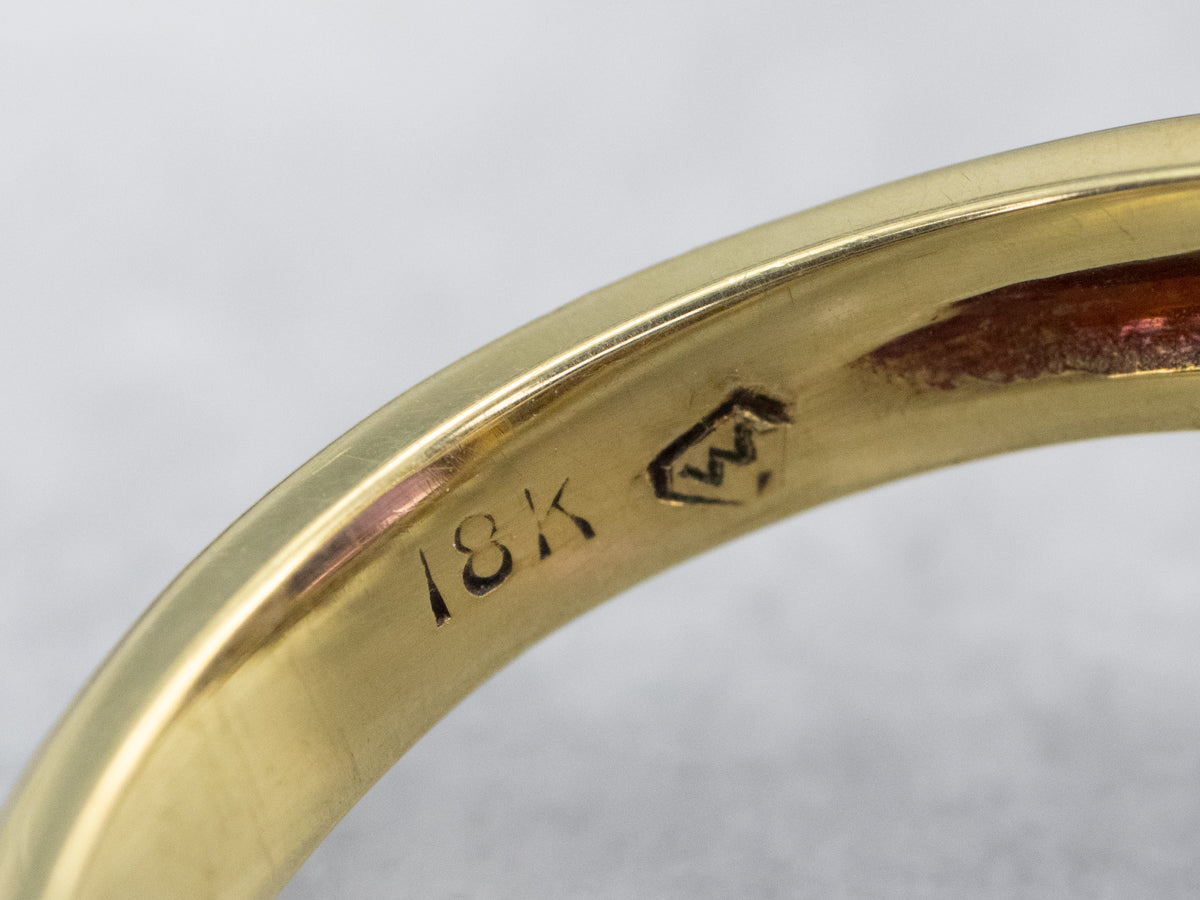 Anillo de cóctel de amatista y diamantes