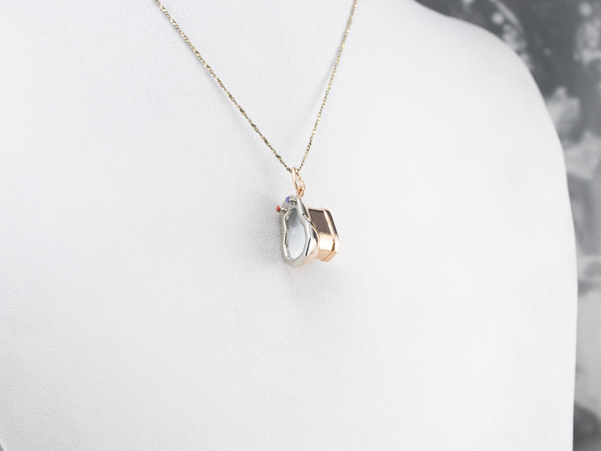 Charm para bidé esmaltado en oro de 18 quilates