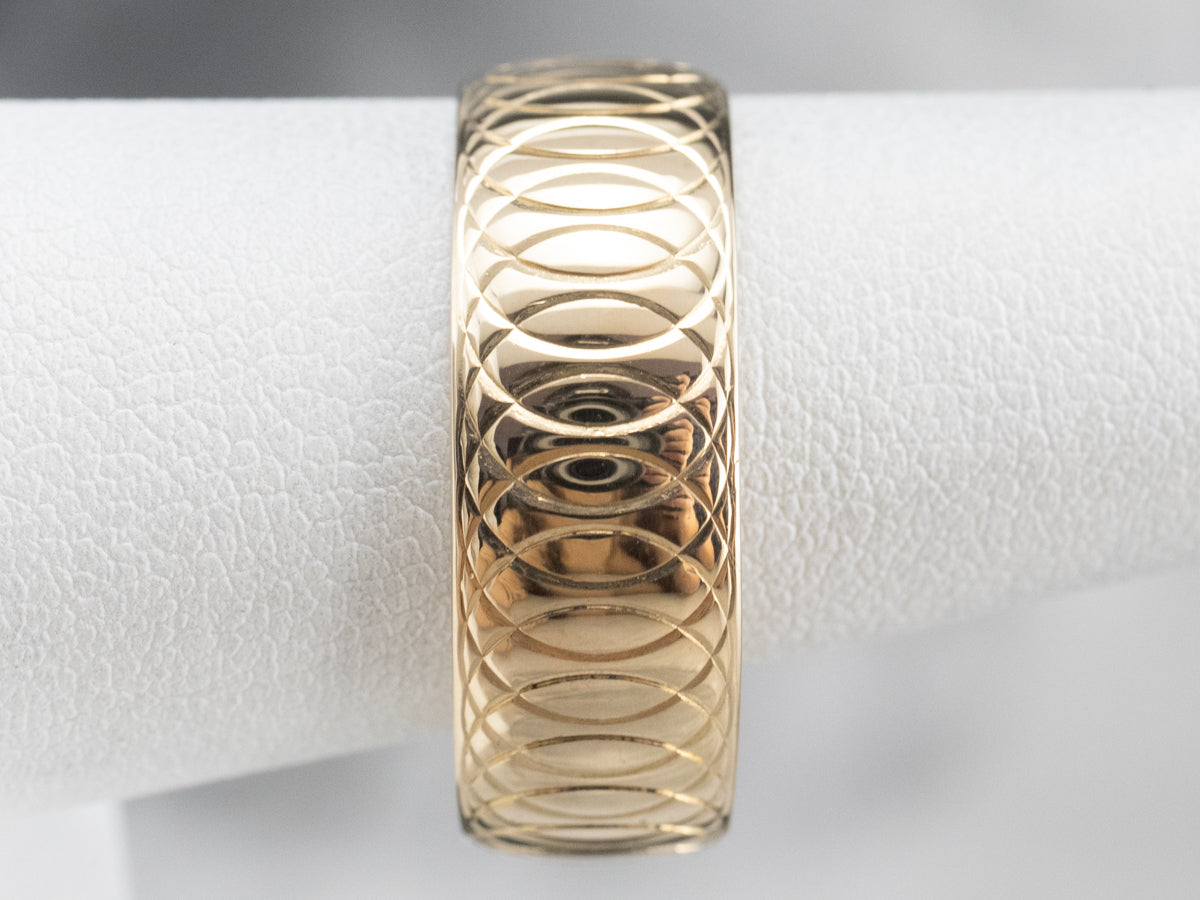 Vintage Gold Looping Pattern Band