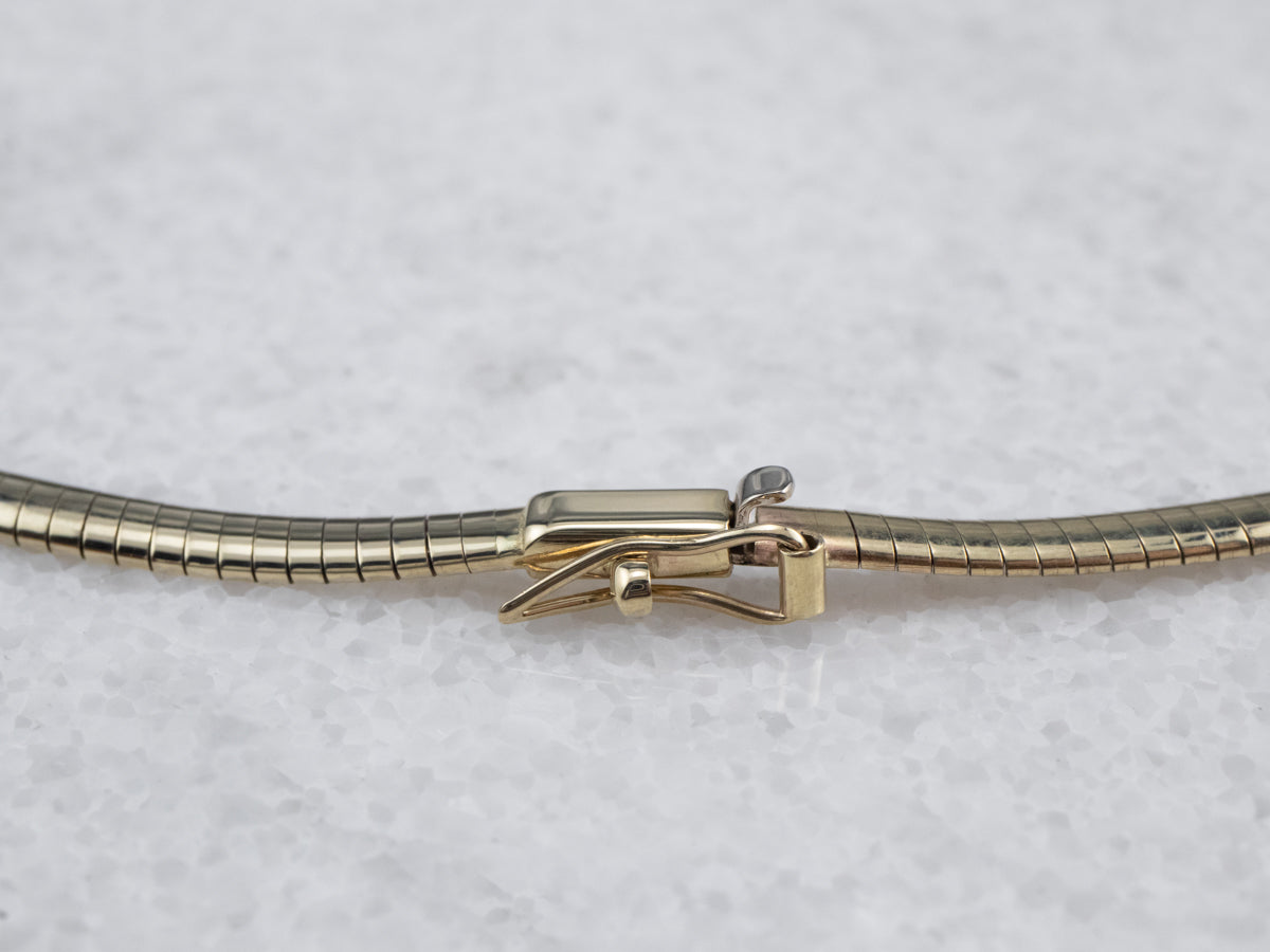 Collar Cadena Plana Omega Oro