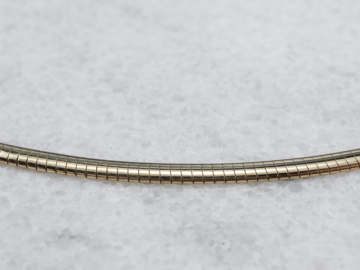 Collar Cadena Plana Omega Oro